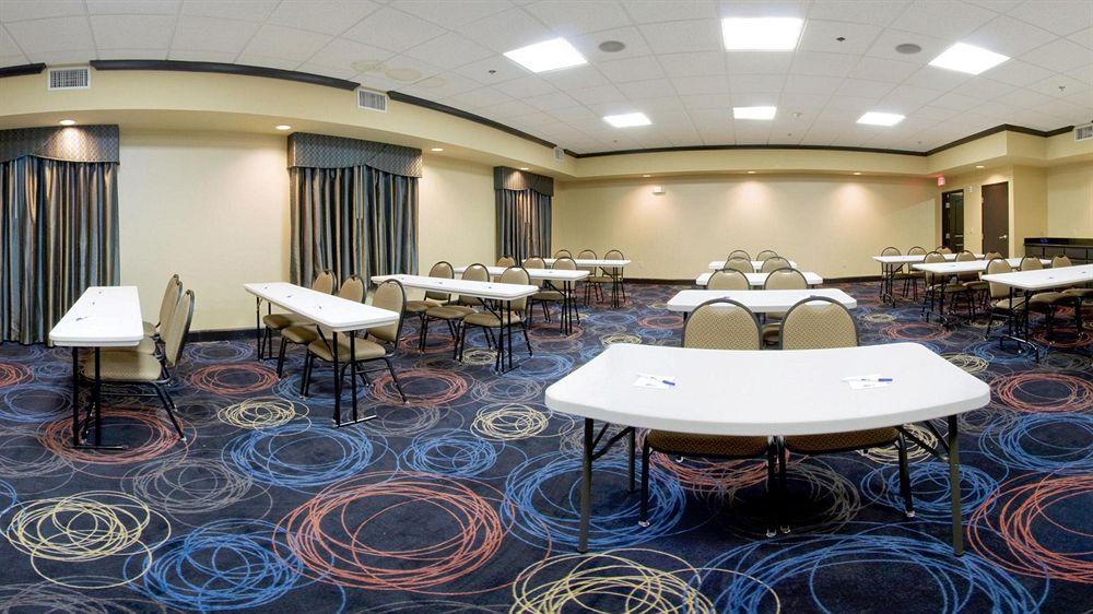 Holiday Inn Express & Suites Huntsville By Ihg Exteriér fotografie