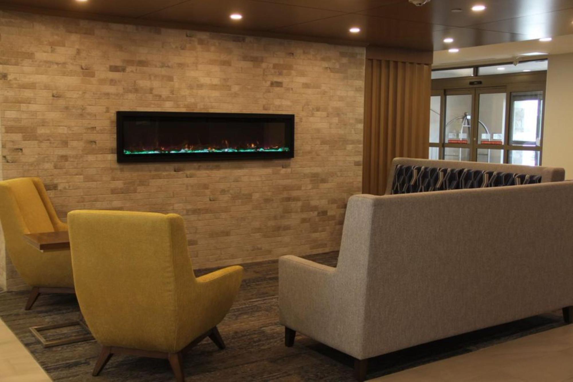 Holiday Inn Express & Suites Huntsville By Ihg Exteriér fotografie
