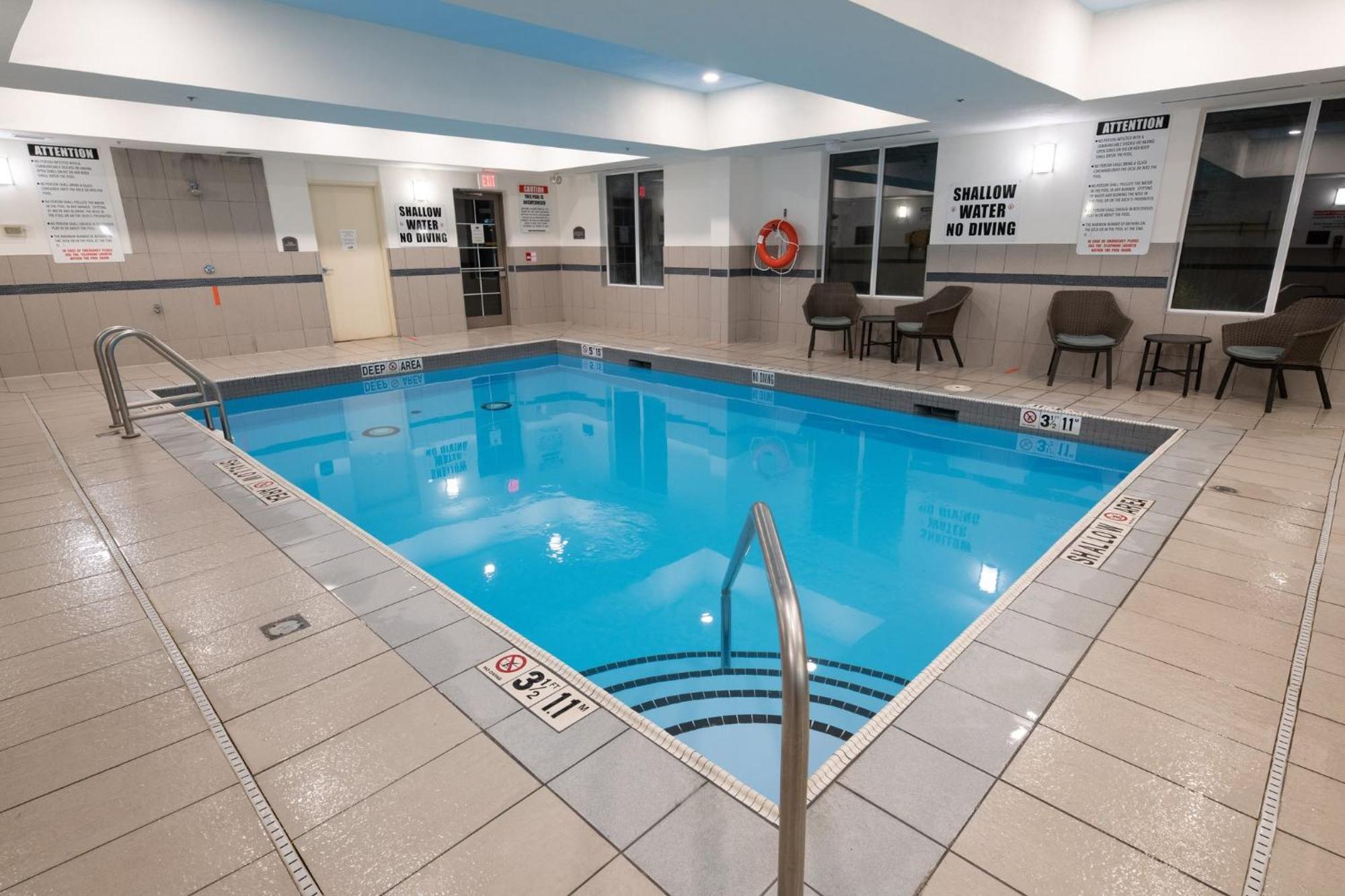 Holiday Inn Express & Suites Huntsville By Ihg Exteriér fotografie