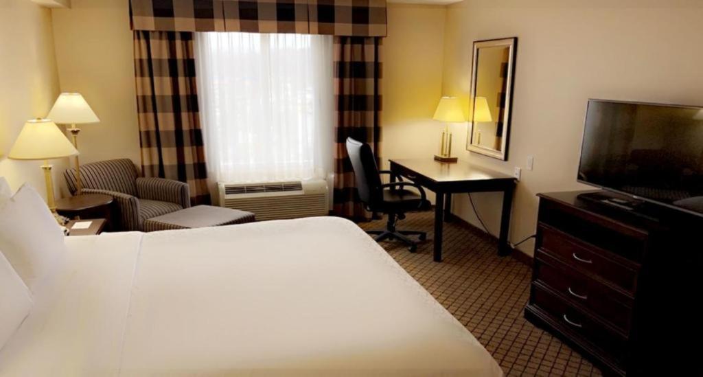 Holiday Inn Express & Suites Huntsville By Ihg Exteriér fotografie